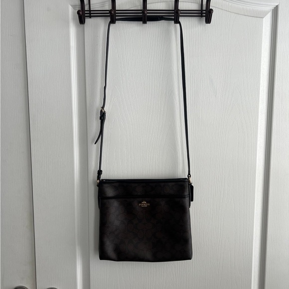 Coach Brown Crossbody Bag - Picture 2 of 4